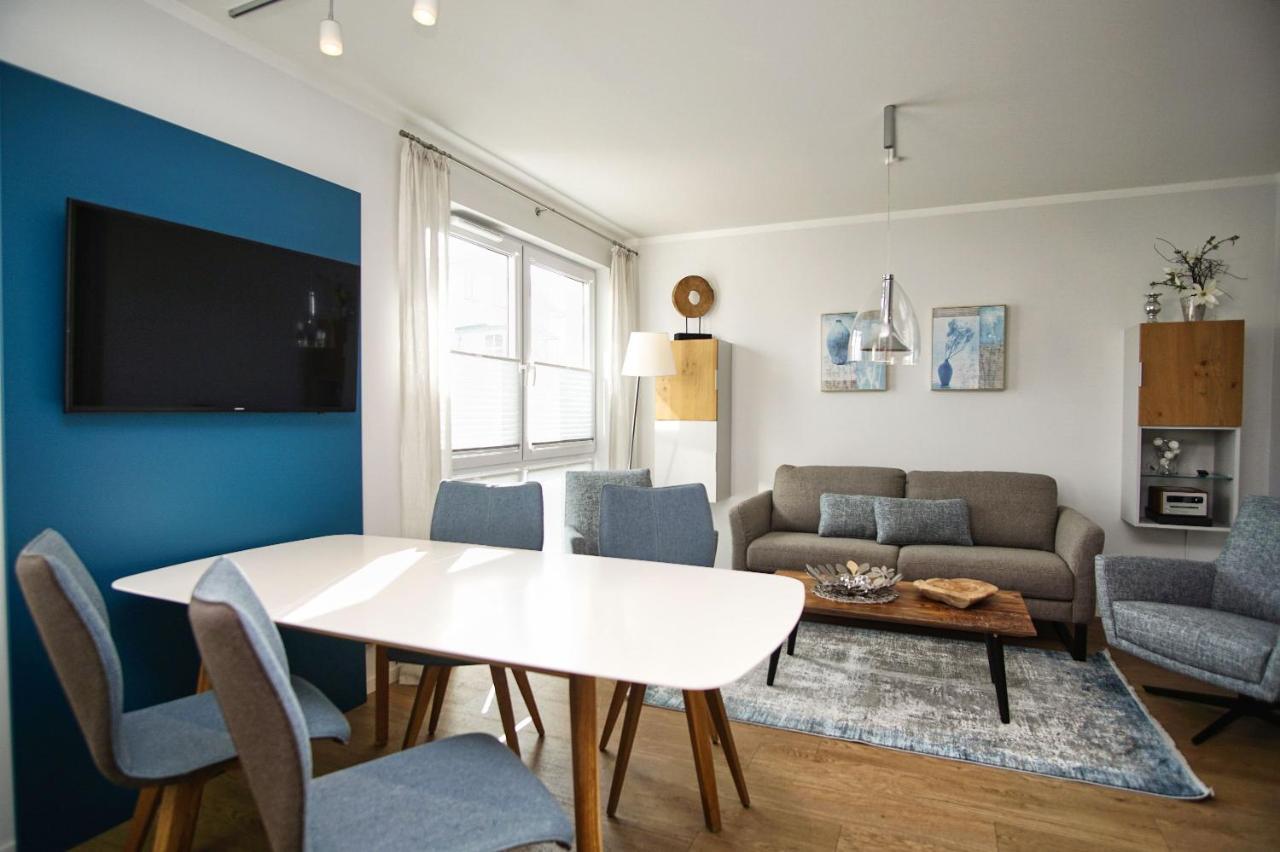 Zentrale Fewo Mit Terrasse, Gratis Nutzung Vom Ahoi Erlebnisbad Und Sauna In Sellin - Villa Anni Fewo 02 Goehren  Exterior foto